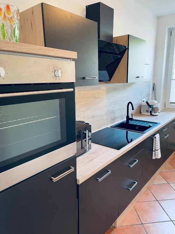 Black Forest Apartment บาเดน-บาเดน ภายนอก รูปภาพ